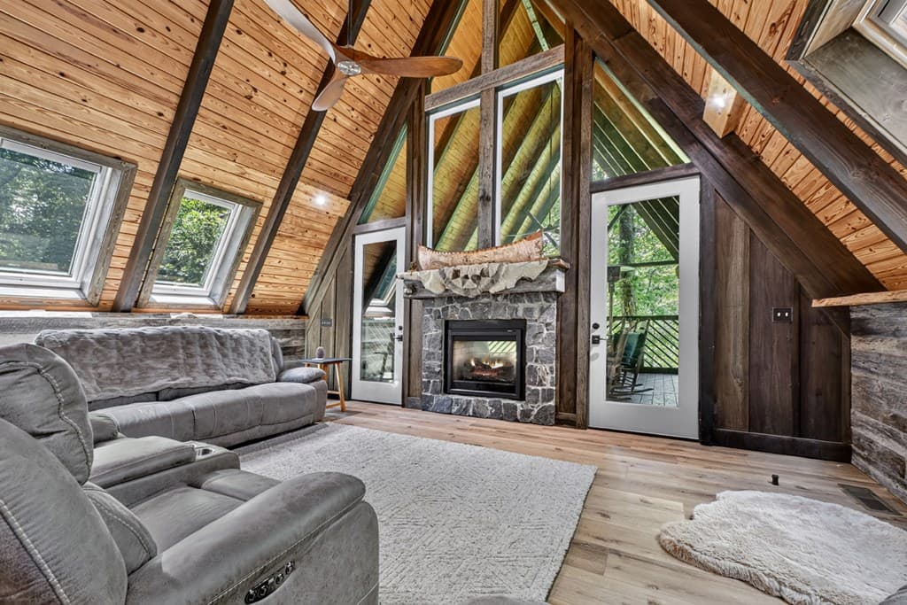 115 Pine Cone Road, Blue Ridge GA 30513 - Photo