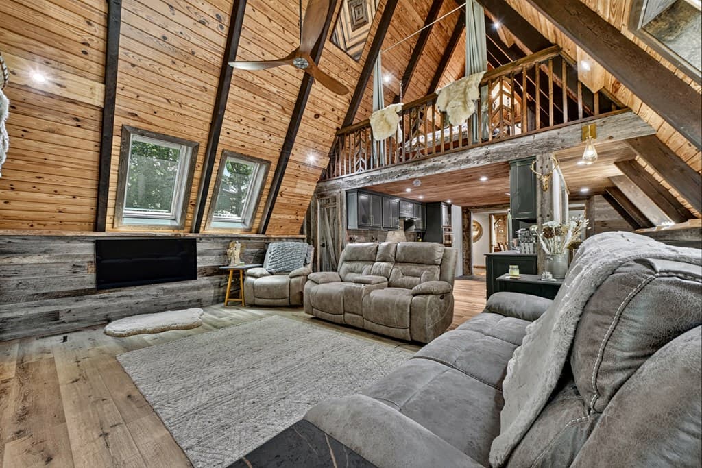 115 Pine Cone Road, Blue Ridge GA 30513 - Photo