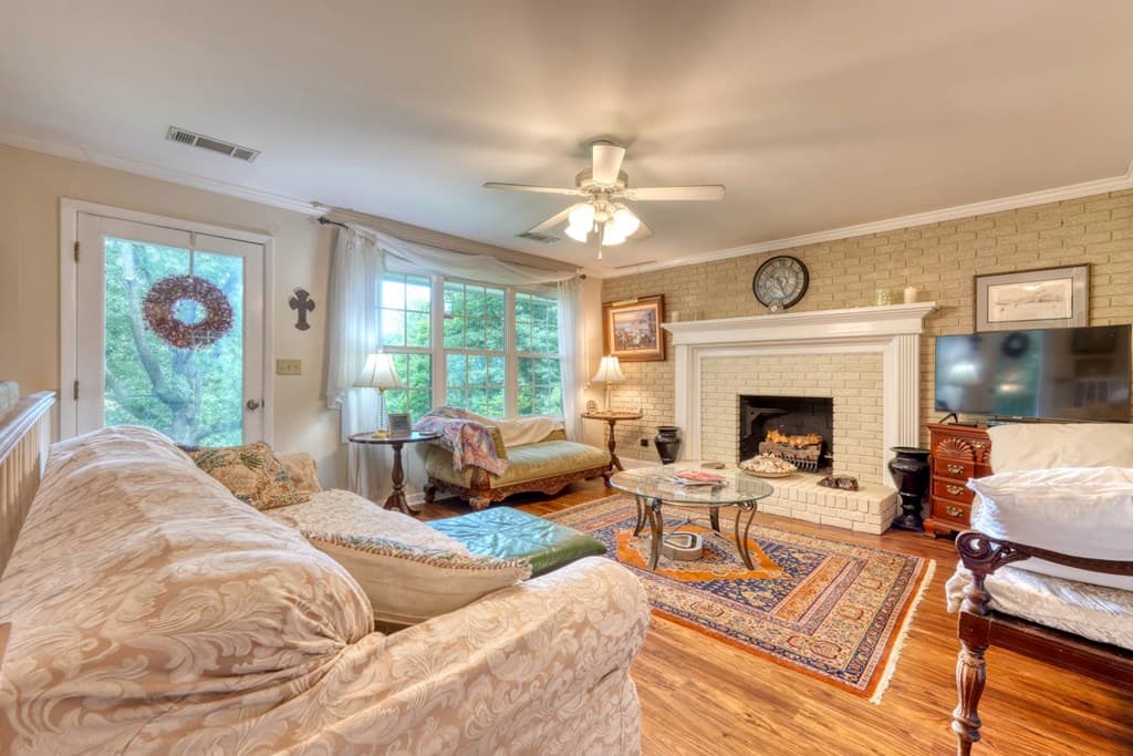 5127 Mineral Springs Road, Young Harris GA 30582 - Photo
