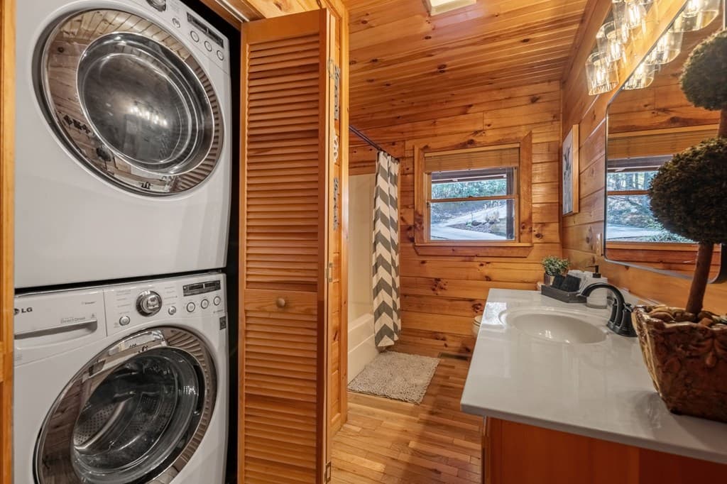 1820 Shady Falls Road, Blue Ridge GA 30513 - Photo