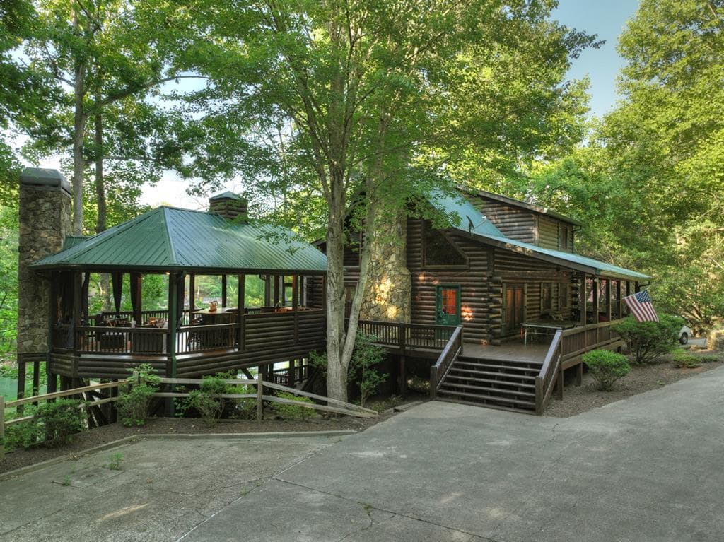 1820 Shady Falls Road, Blue Ridge GA 30513 - Photo