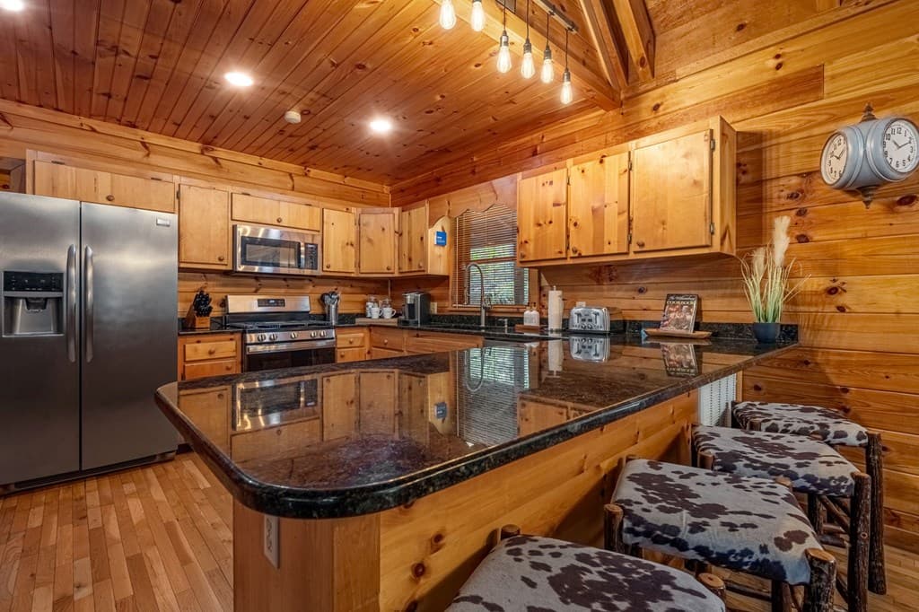 1820 Shady Falls Road, Blue Ridge GA 30513 - Photo