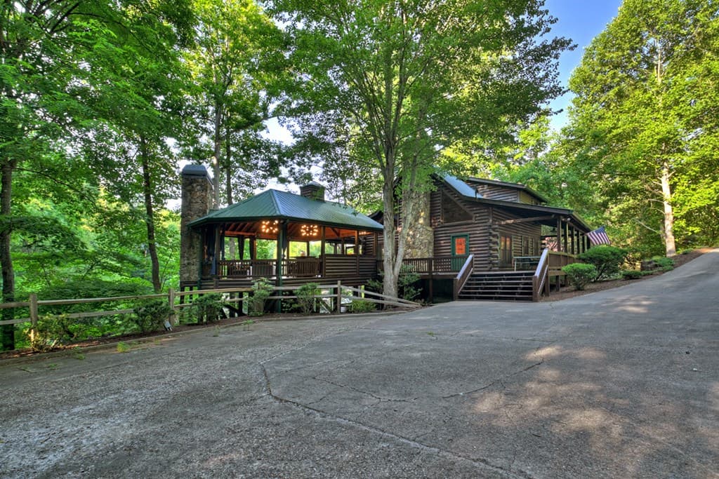 1820 Shady Falls Road, Blue Ridge GA 30513 - Photo