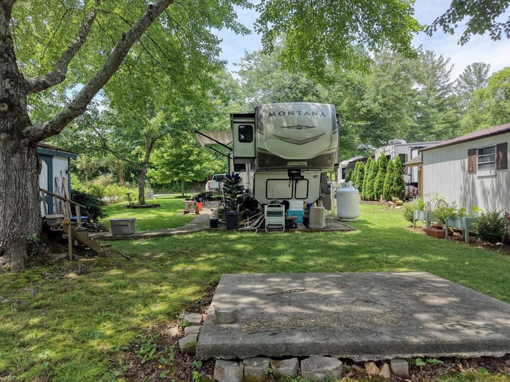 61 Apache Bend Road, Blairsville GA 30512 - Photo