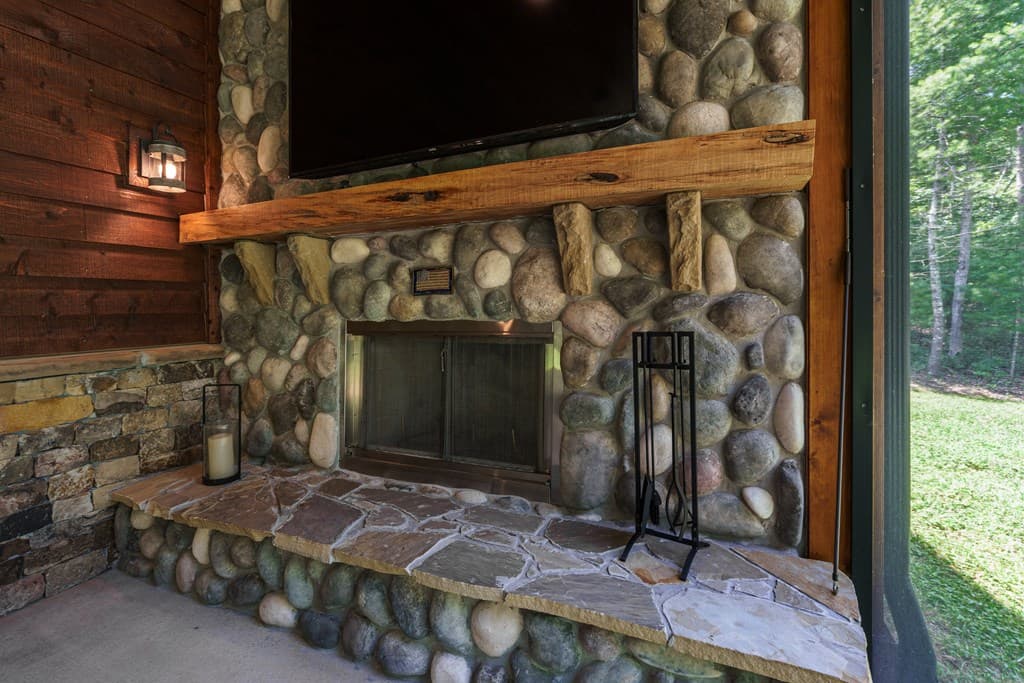 1198 Nature Valley Trail, Murphy NC 28906 - Photo