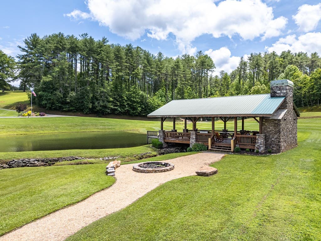 1198 Nature Valley Trail, Murphy NC 28906 - Photo