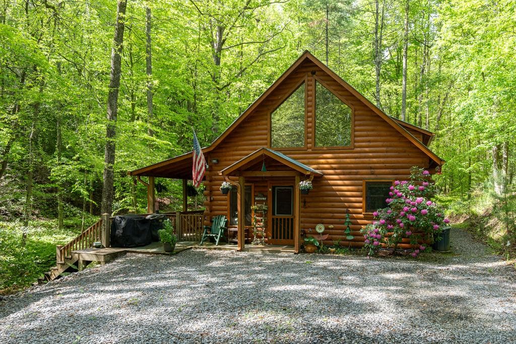 267 Laurelwood Circle, Murphy NC 28906 - Primary photo
