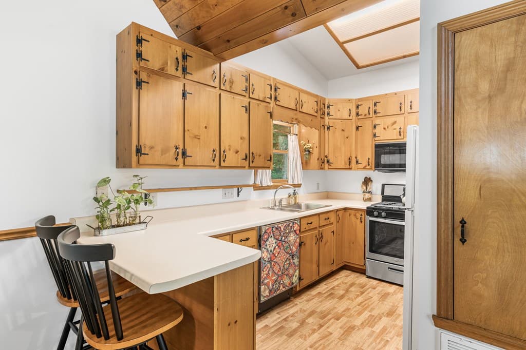 5875 Brasstown Creek Est, Young Harris GA 30582 - Photo