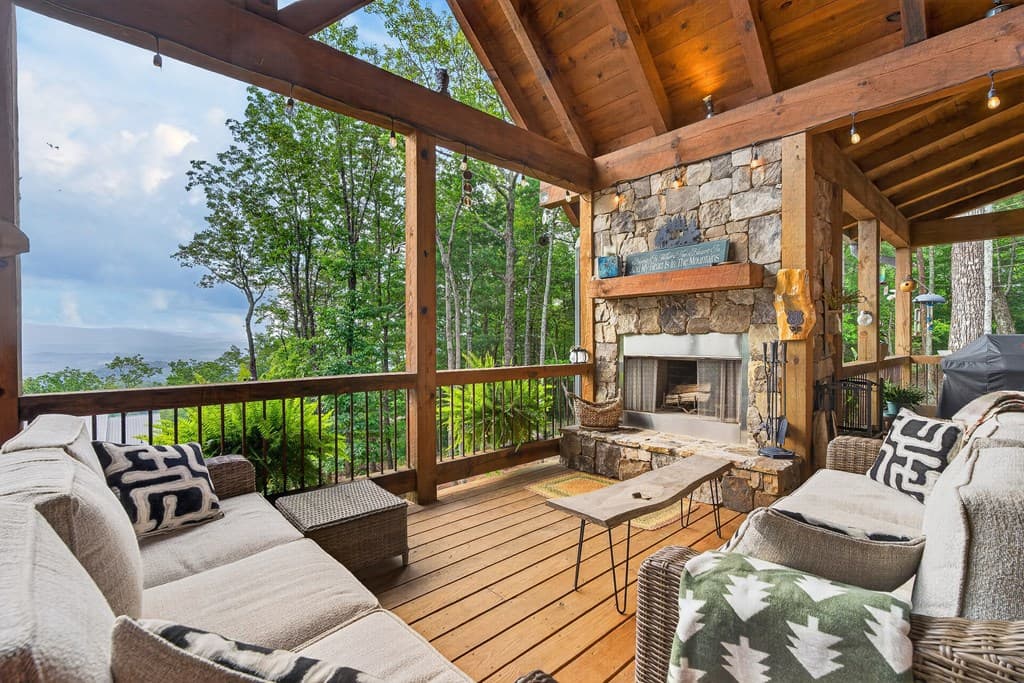 772 Rainbow Mountain Drive, Ellijay GA 30536 - Photo