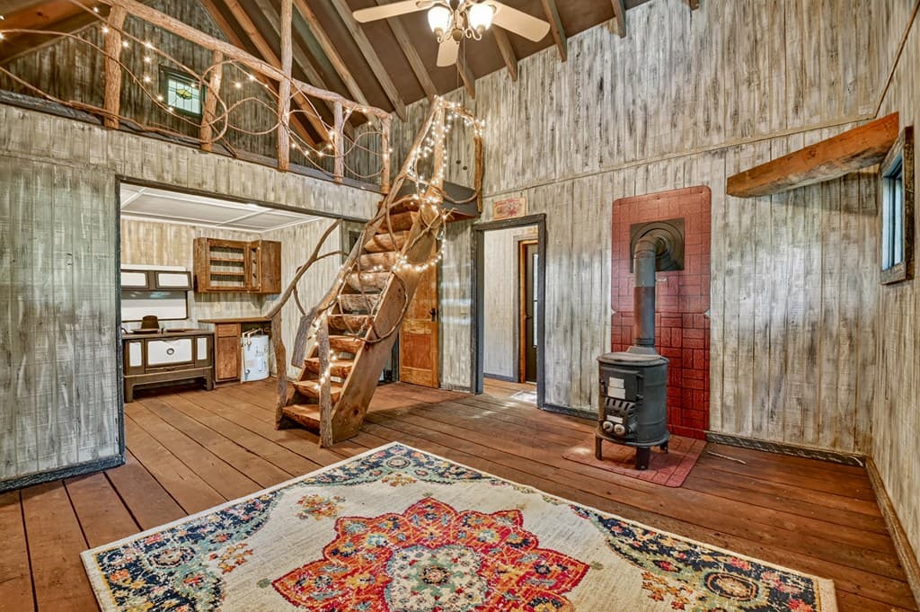 159 Victoria Drive, Blairsville GA 30512 - Photo