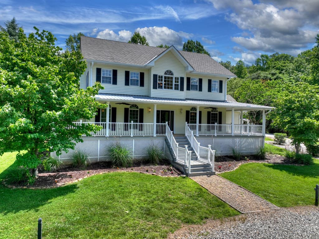 159 Victoria Drive, Blairsville GA 30512 - Photo