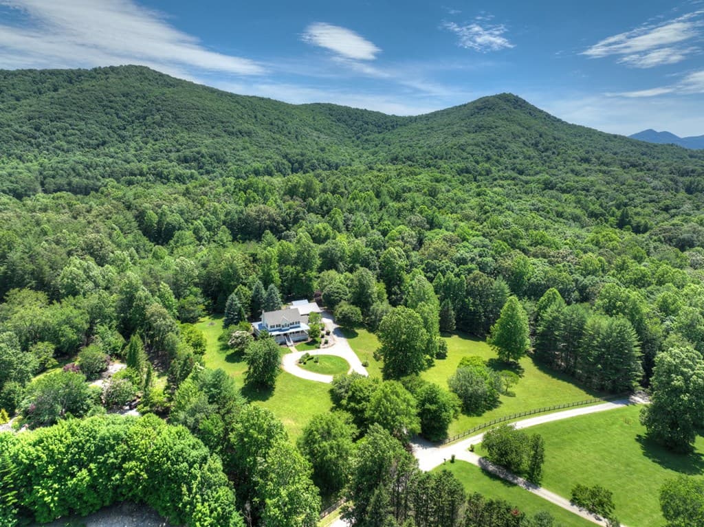 159 Victoria Drive, Blairsville GA 30512 - Photo