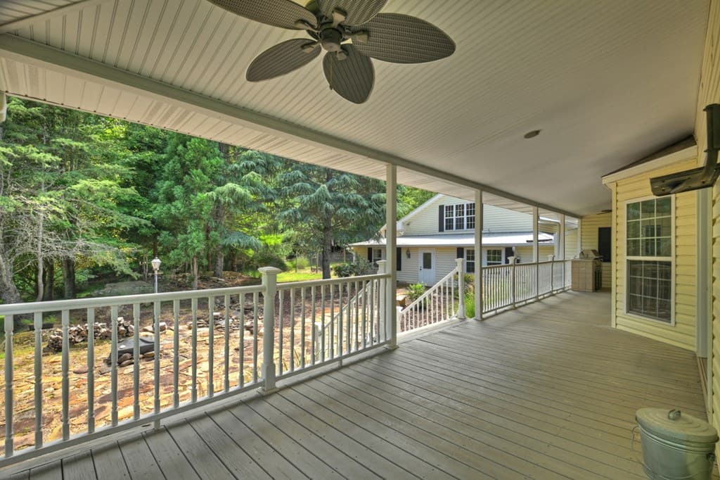 159 Victoria Drive, Blairsville GA 30512 - Photo