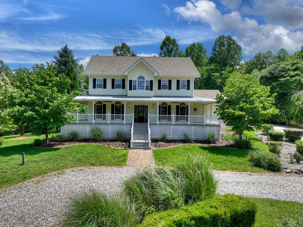 159 Victoria Drive, Blairsville GA 30512 - Photo
