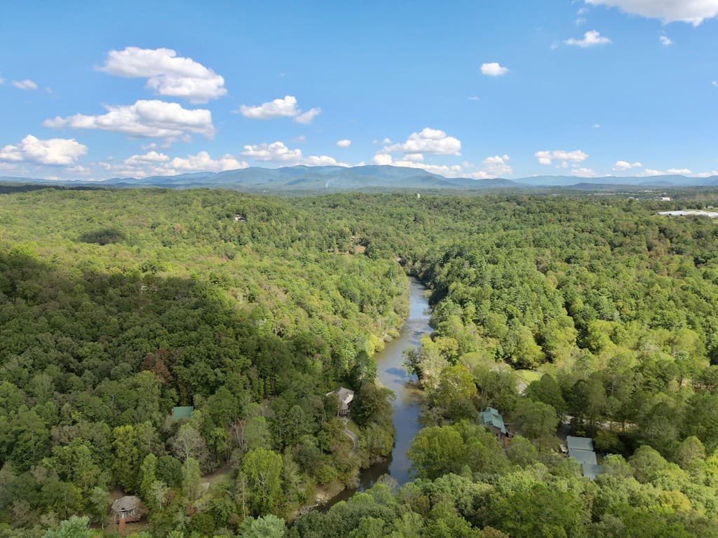 295 Vista Chalet Drive, Ellijay GA 30540 - Photo