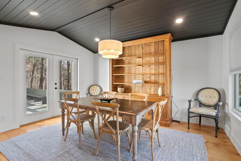 295 Vista Chalet Drive, Ellijay GA 30540 - Photo