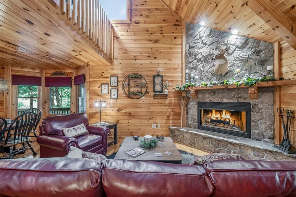 115 Lakota Trail, Blue Ridge GA 30513 - Photo