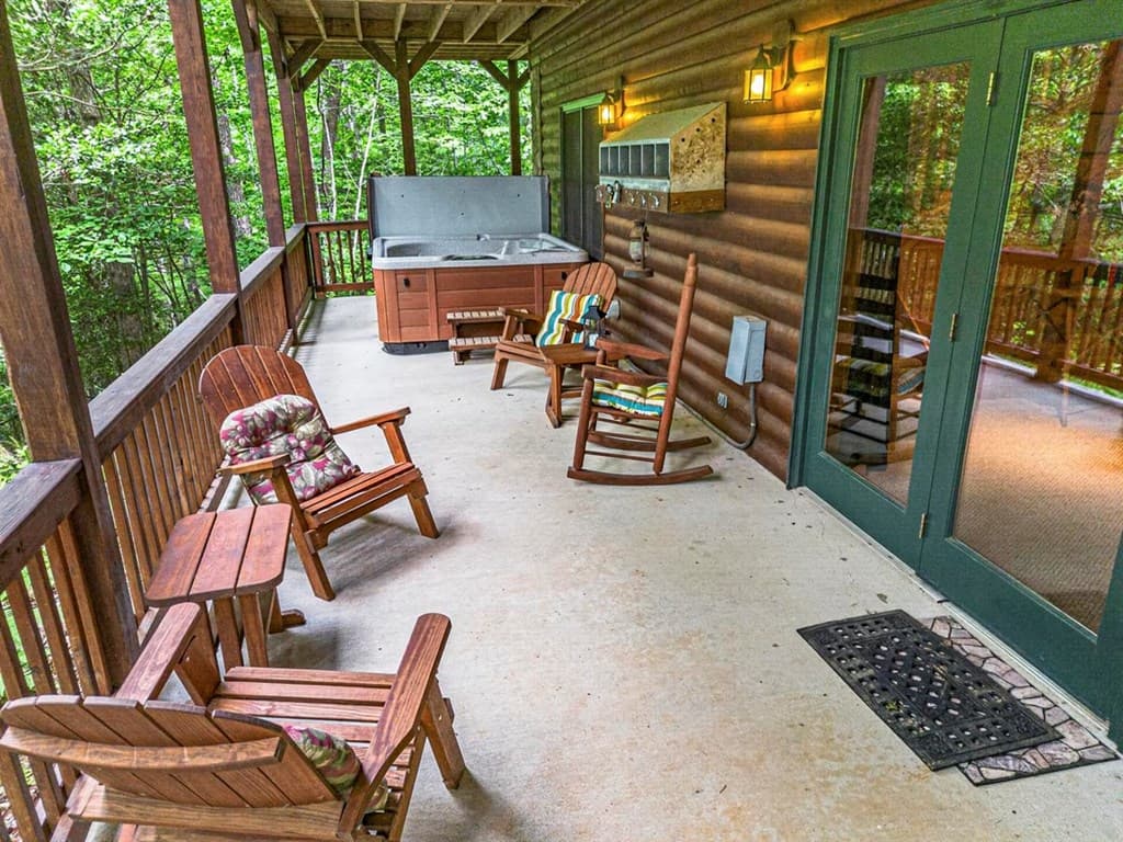 115 Lakota Trail, Blue Ridge GA 30513 - Photo