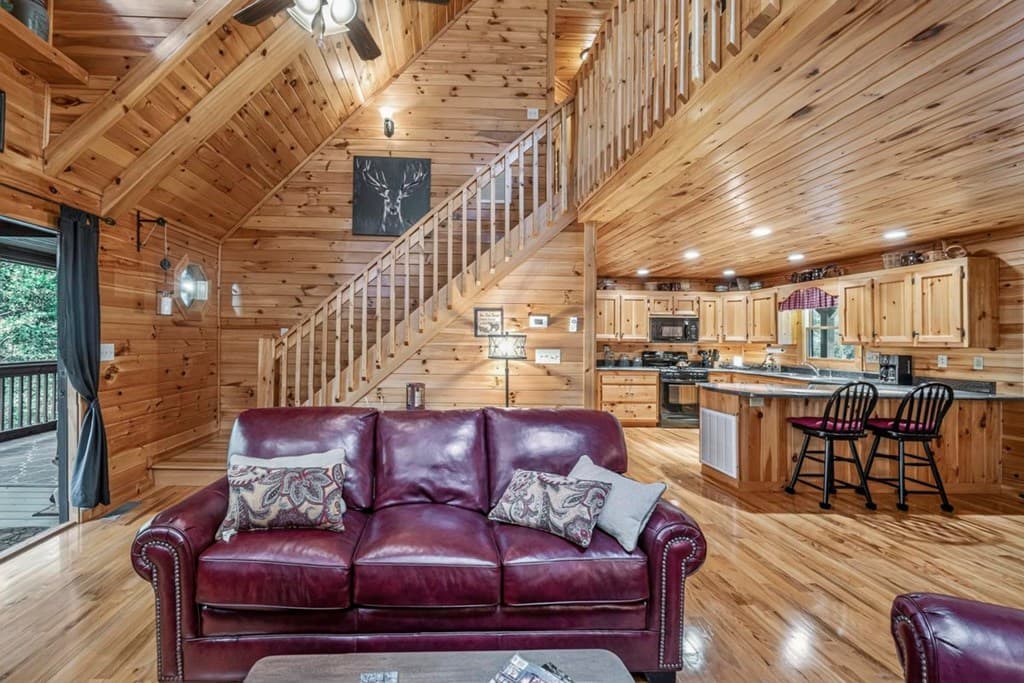 115 Lakota Trail, Blue Ridge GA 30513 - Photo