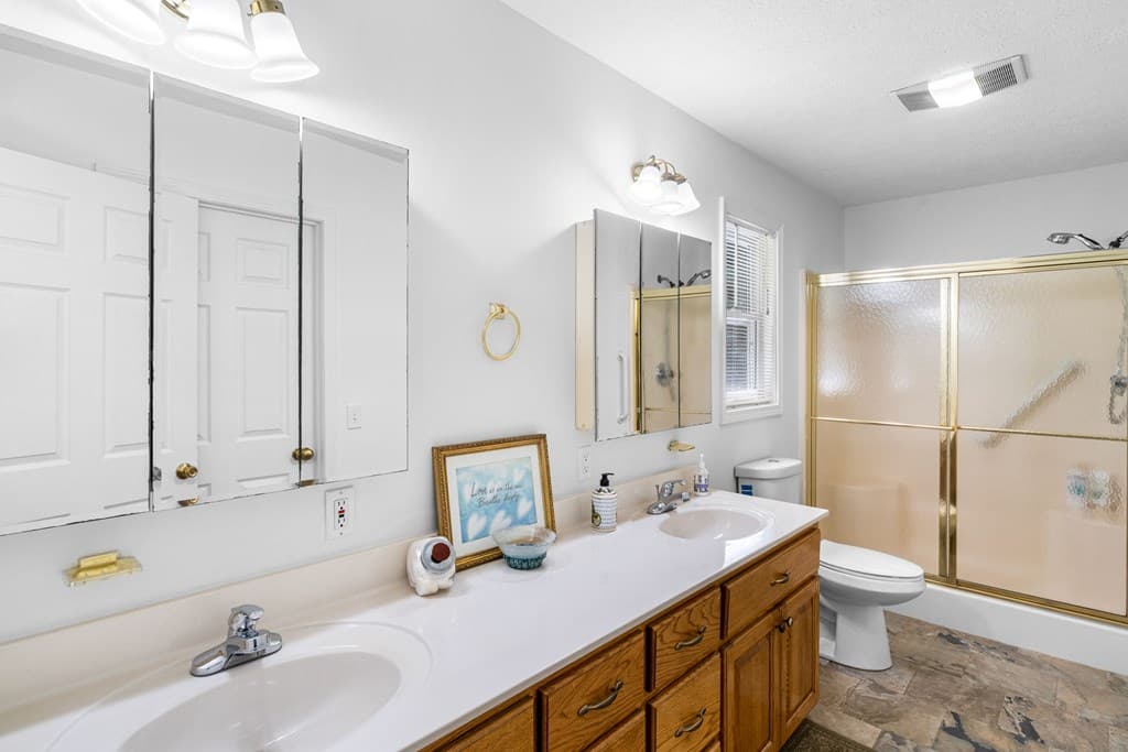 810 Hog Creek Road, Hiawassee MS 39546 - Photo