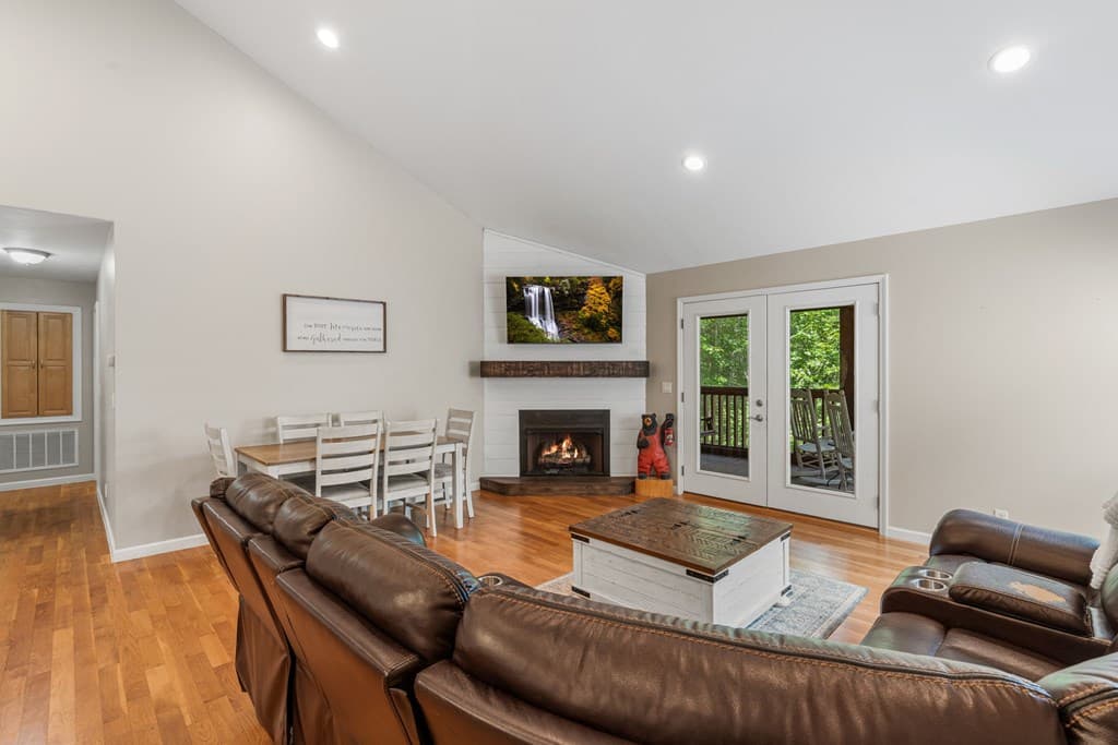 578 Dockery Creek Road, Young Harris GA 30582 - Photo