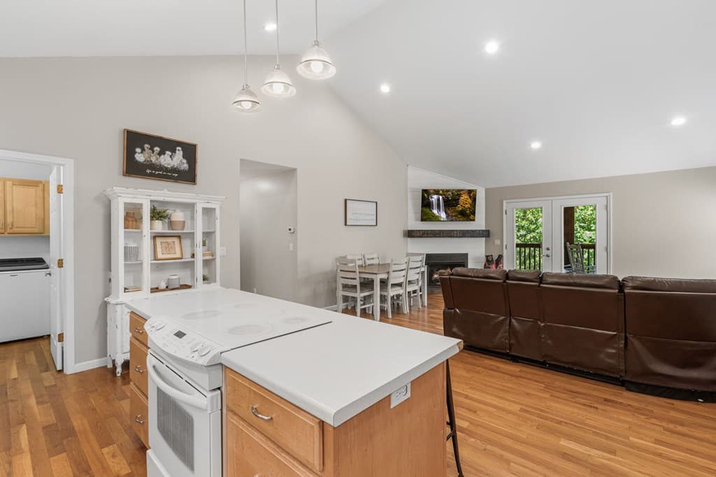 578 Dockery Creek Road, Young Harris GA 30582 - Photo