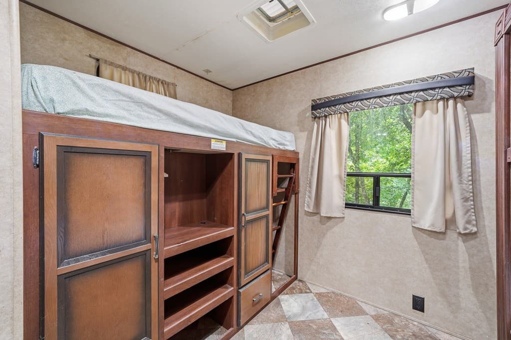 27 7th Street, Ellijay GA 30540 - Photo
