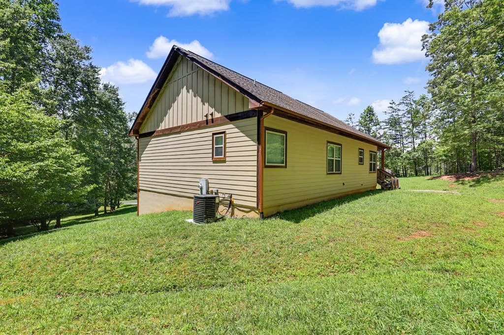 2057 Gallatin Road, Young Harris GA 30582 - Photo