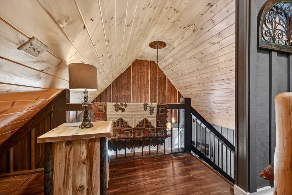 373 Barnes Creek Drive, Ellijay GA 30540 - Photo