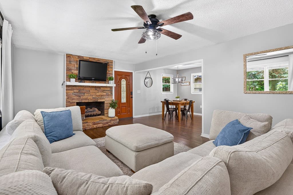3425 Appalachian Hwy, Blue Ridge GA 30513 - Photo