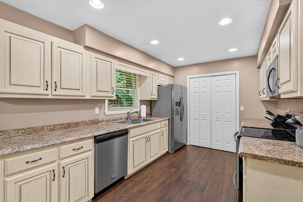 3425 Appalachian Hwy, Blue Ridge GA 30513 - Photo