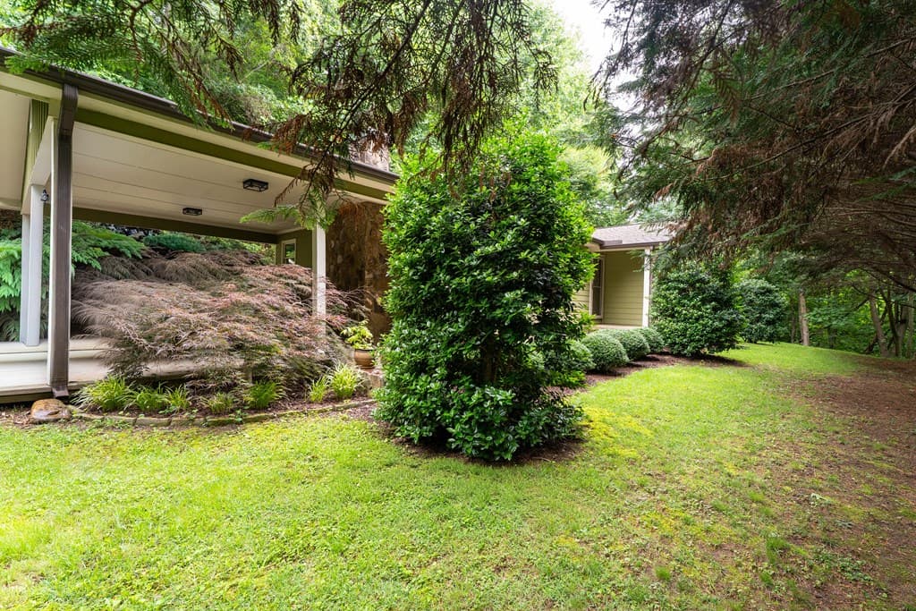 3425 Appalachian Hwy, Blue Ridge GA 30513 - Photo