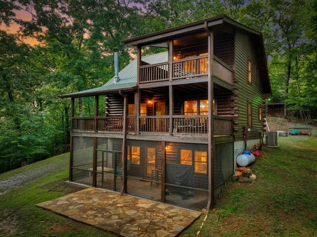 782 Scenic Mountain View Road, Blue Ridge GA 30513 - Primary photo