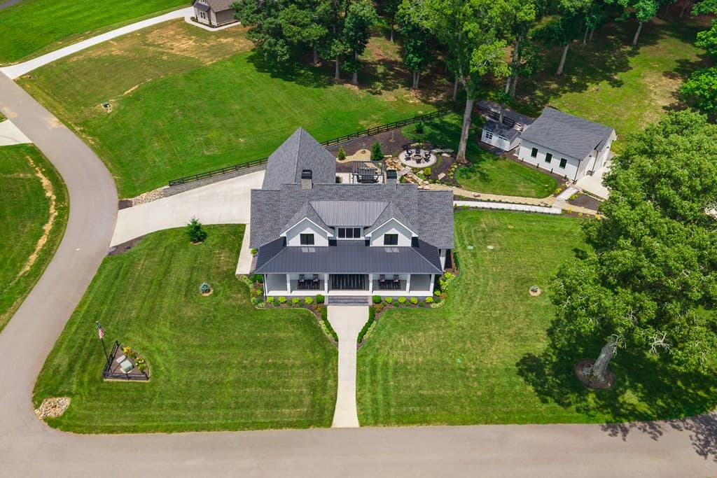 24 Farmland Ct, Blairsville GA 30512 - Photo