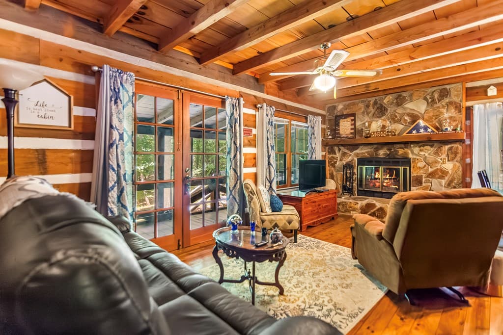 111 Laurel Trail, Blue Ridge GA 30513 - Photo