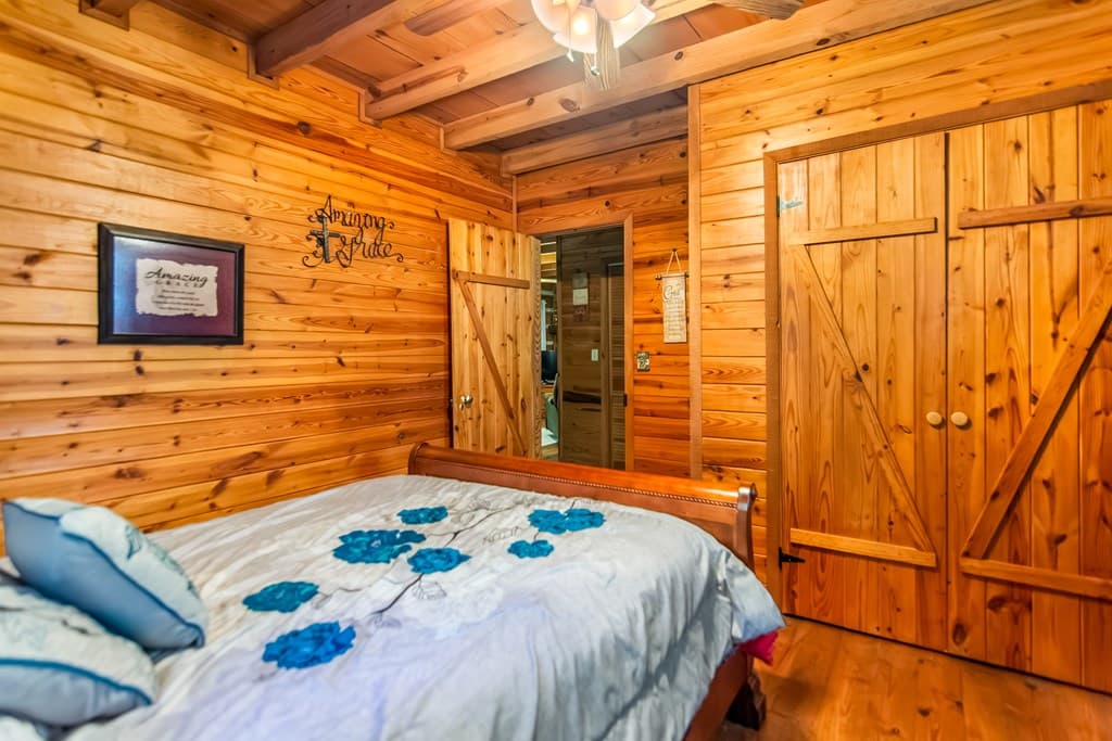 111 Laurel Trail, Blue Ridge GA 30513 - Photo