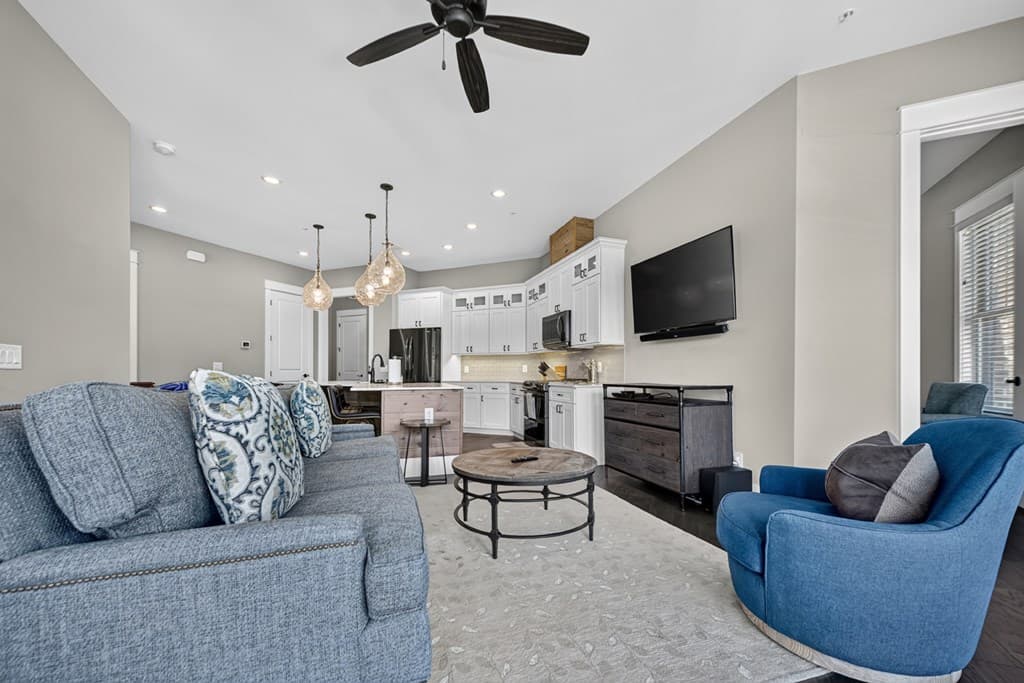 116 W Main Street, Blue Ridge GA 30513 - Photo