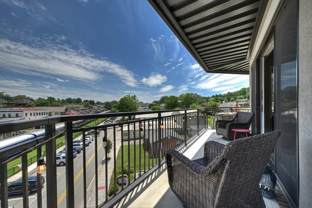116 W Main Street, Blue Ridge GA 30513 - Photo