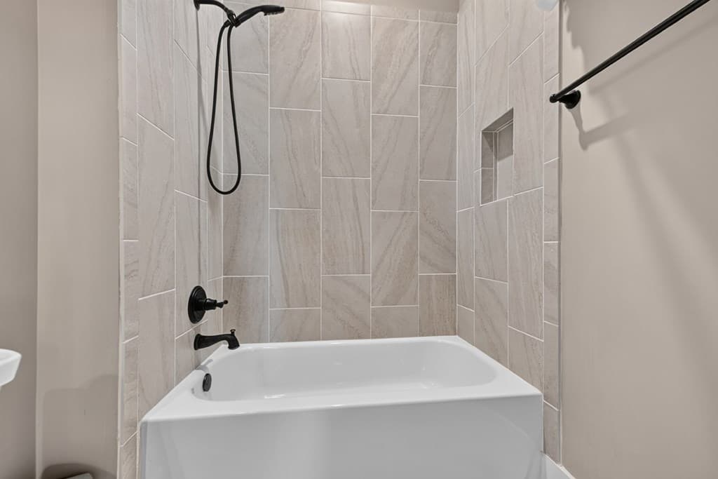 116 W Main Street, Blue Ridge GA 30513 - Photo