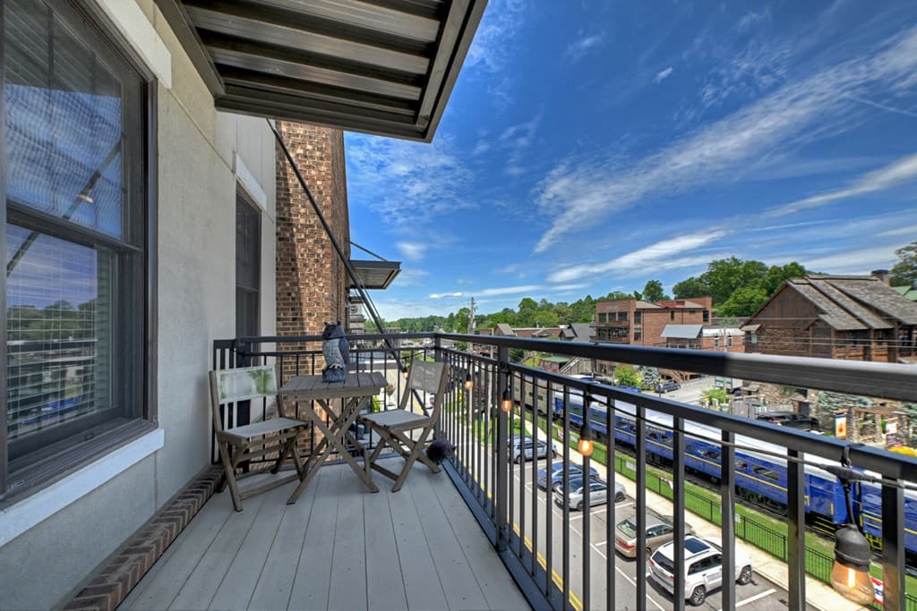 116 W Main Street, Blue Ridge GA 30513 - Photo