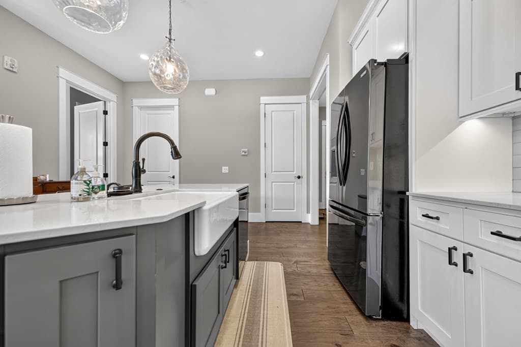 116 W Main Street, Blue Ridge GA 30513 - Photo