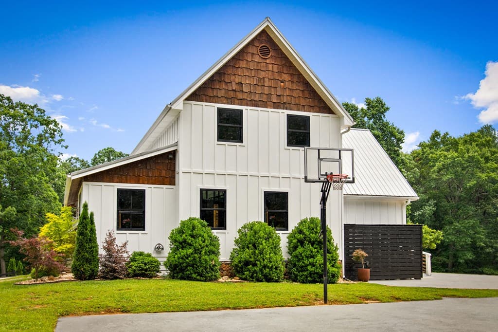 657 Campbell Camp Circle, Blue Ridge GA 30513 - Photo