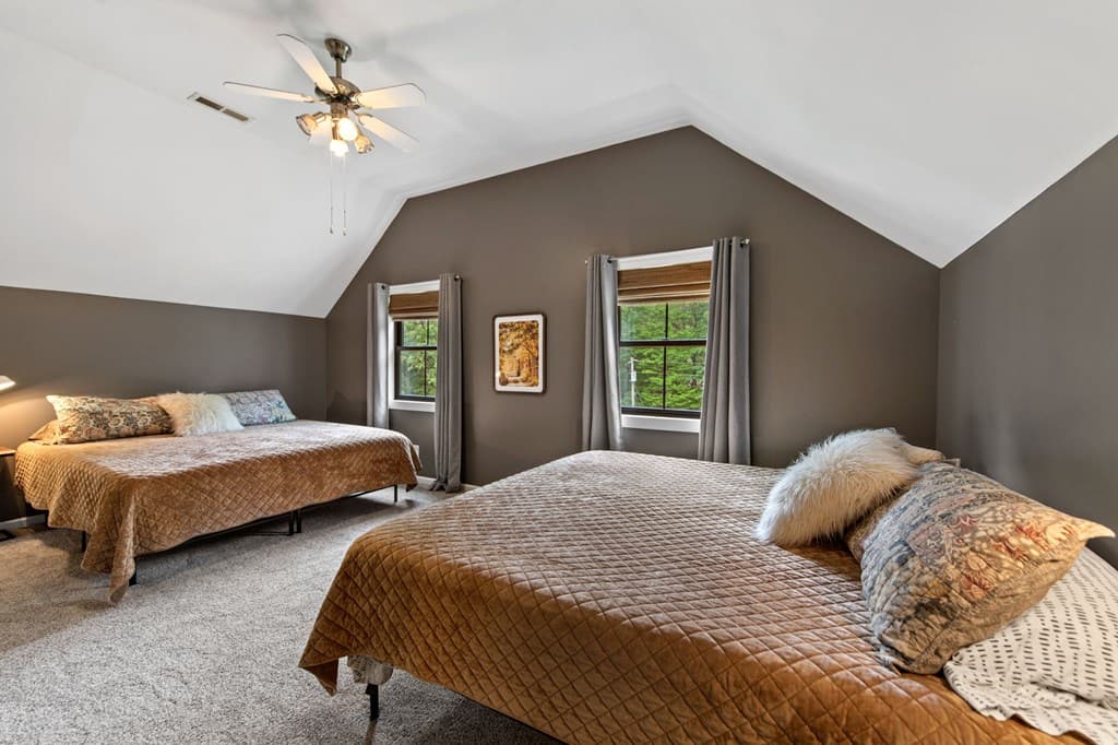 657 Campbell Camp Circle, Blue Ridge GA 30513 - Photo