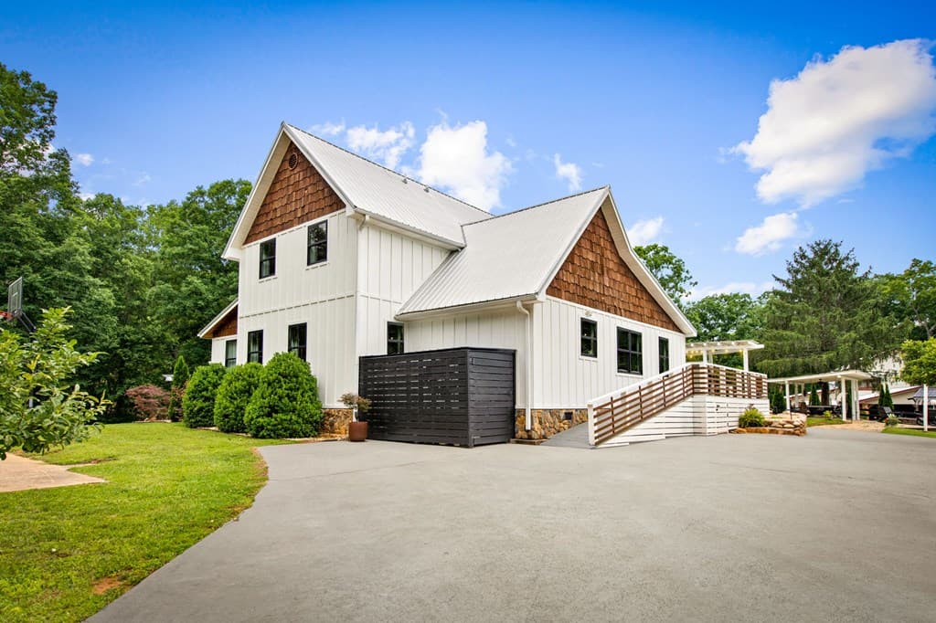 657 Campbell Camp Circle, Blue Ridge GA 30513 - Photo