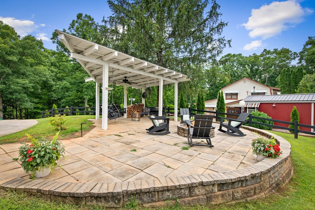 657 Campbell Camp Circle, Blue Ridge GA 30513 - Photo