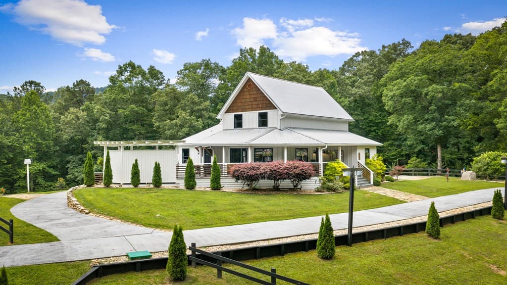 657 Campbell Camp Circle, Blue Ridge GA 30513 - Photo