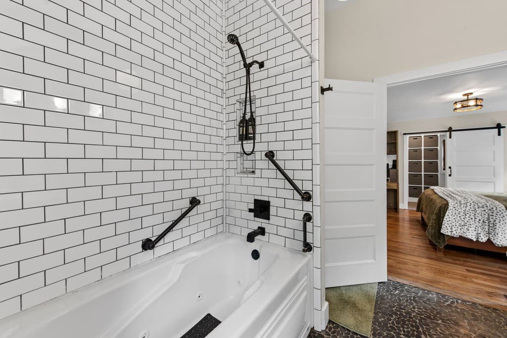 657 Campbell Camp Circle, Blue Ridge GA 30513 - Photo