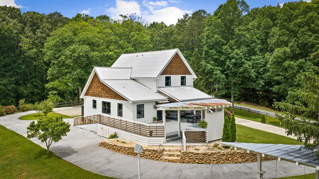 657 Campbell Camp Circle, Blue Ridge GA 30513 - Photo