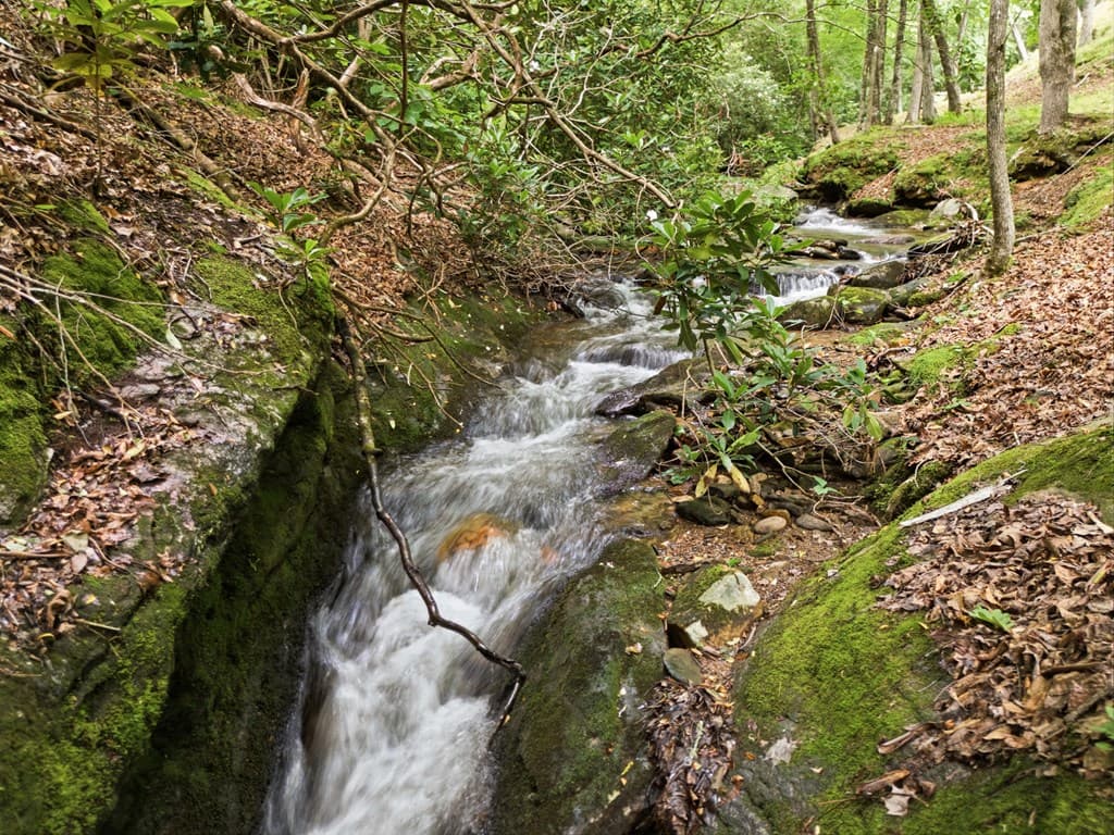 86 Pounding Mill Creek, Hayesville NC 28904 - Photo
