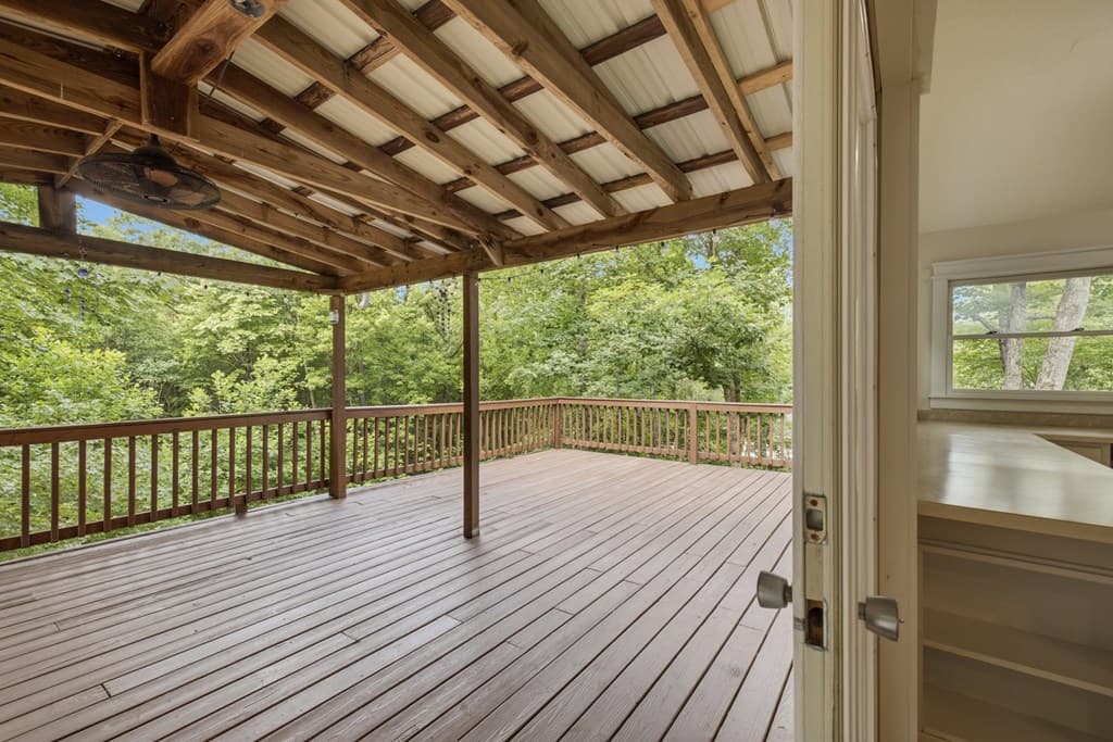 220 Penland Indian Trail, Hayesville NC 28904 - Photo